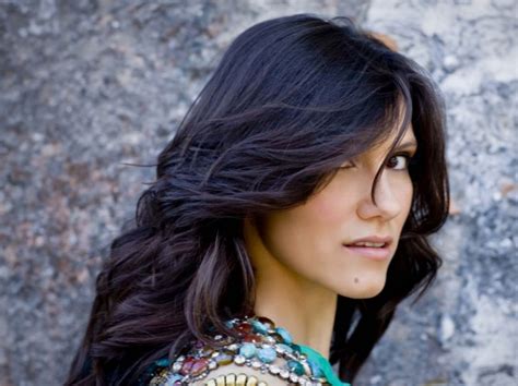 Italian singer Elisa Releases New Album | ITALY Magazine