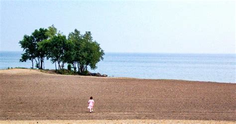 10 Stunning Lake Ontario Beaches in New York - Scenic States