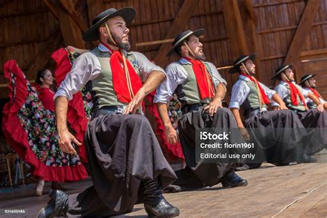 Dancers From Argentina In Traditional Costume Stock Photo - Download ...