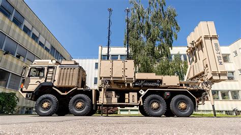 Germany handed over two IRIS-T SLS air defense system launchers to ...