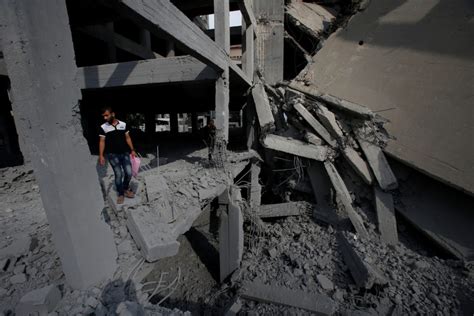 Cease-fire holds after day of intense Israel-Hamas fighting | PBS NewsHour