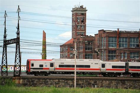 DOT hears pros, cons of second Bridgeport train station - Connecticut Post