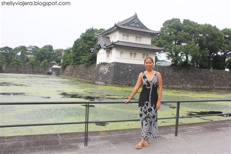 When in Japan: Tokyo Imperial Palace - Shelly Viajera Travel