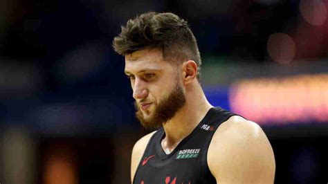 WATCH: Trail Blazers' Jusuf Nurkic Suffers Gruesome Leg Injury