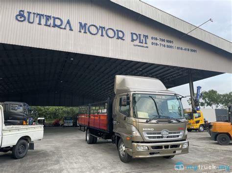 2023 Hino 500 7,500kg in Johor Manual for RM120,000 - mytruck.my