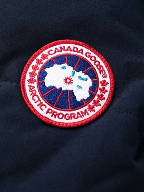 Shuraba biológia Fényes canada goose patch cover becenév Keltezett vetélytárs