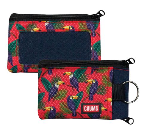 The Chums Surfshorts Wallet Is a Lightweight, Minimalist Wallet with Style