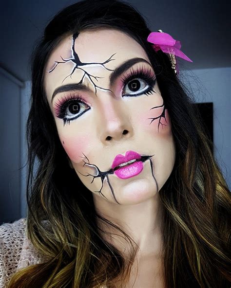 Pin on Easy halloween makeup for woman by @wakeupbeauty10z