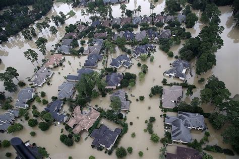 In Photos: Hurricane Harvey Takes Aim at Texas | Live Science