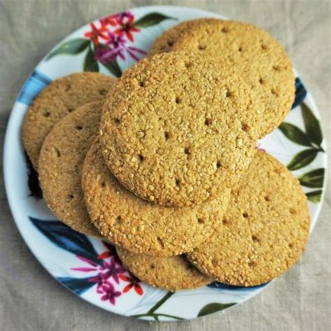 Homemade Digestive Biscuits | Moorlands Eater | Recipes