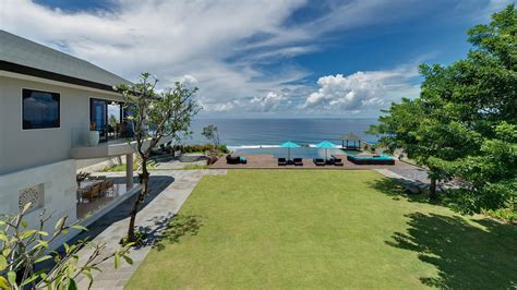 Pandawa Cliff Estate | 4 - 6 bedrooms | Sleeps 8 - 42 | Ungasan, Bali