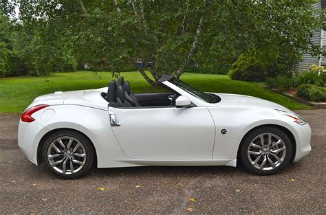 2010 Nissan 370Z touring Convertible | White | 6-speed manual - Nissan 370Z Forum