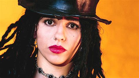 Discover The Journey Of The Lead Singer Of 4 Non Blondes: The Life And Legacy Of Linda Perry