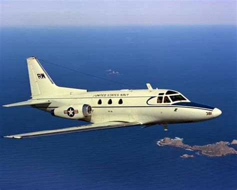 NORTH AMERICAN T-39 SABRELINER - Flight Manuals