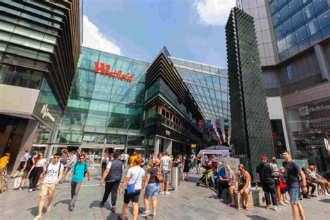 Westfield Stratford breaks footfall records with 50m annual visitors