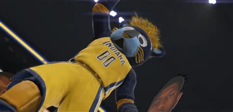 Boomer the Panther - Indiana Pacers - SportMascots.com