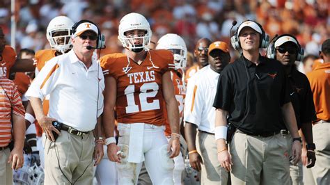 Longhorns Daily News: Former Texas QB Major Applewhite promoted to ...