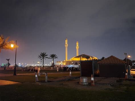 Jeddah, Saudi Arabia, March 2023 - A beautiful night view of the mosque on the Jeddah Corniche ...