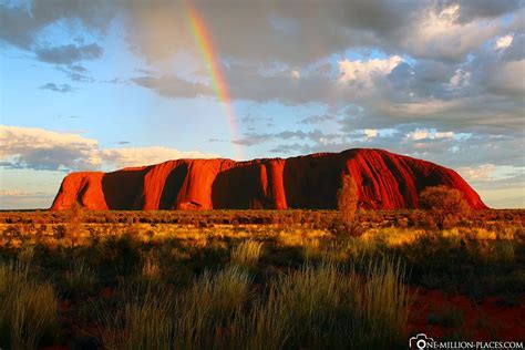 Ayers Rock (Uluru) & the Kata Tjuta (Olgas) (Australia)