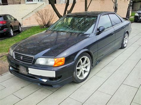 Spotted...cars in Moscow: Toyota Chaser Tourer V