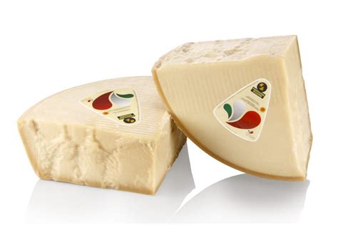 Parmigiano Reggiano PDO - VIVALDI cheeses - Italian excellence