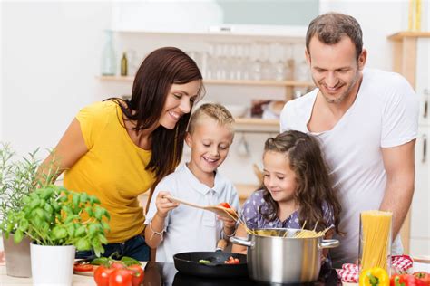 Making School Lunch Fun for the Family - Doris Market