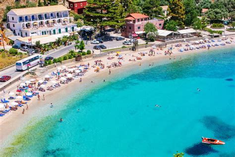 Greece: 10 sandy beaches that will make you book your tickets right now