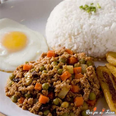 Filipino Arroz A la Cubana Recipe