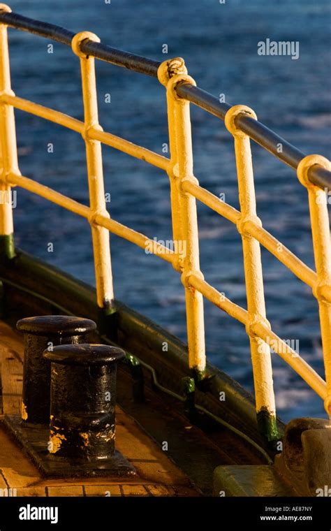 Ship rail on a old ship Stock Photo - Alamy