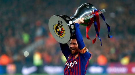 How many trophies and awards has Lionel Messi won at FC Barcelona? | Sporting News Canada