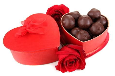 Premium Photo | Chocolate candies in gift box, isolated on white