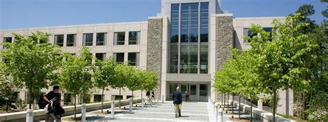 Duke University Fuqua School of Business | Careers | McKinsey & Company