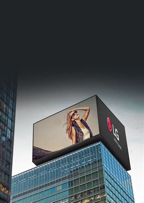 Commercial Signage: Outdoor Digital Screens | LG Africa Business