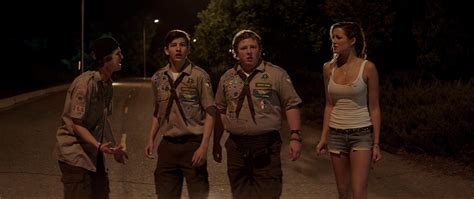 "Scouts Guide to the Zombie Apocalypse" (2015) Review - HubPages