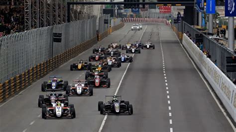 ROAD TO F1 - 5 reasons to watch the Macau Grand Prix | Formula 1®