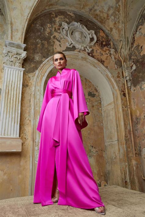 Beautiful Ramadan Outfit Ideas For 2021 Featuring Rasario Ramanda collection. | Melody Jacob