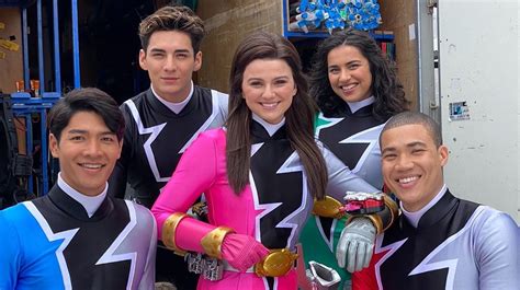 Nickelodeon's 'Power Rangers: Dino Fury' Cast: Meet the Stars