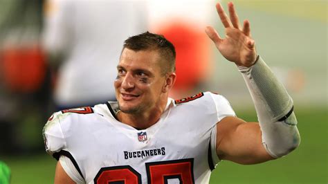 Get to know the Gronkowski family: How Rob Gronkowski, four brothers became pro athletes ...