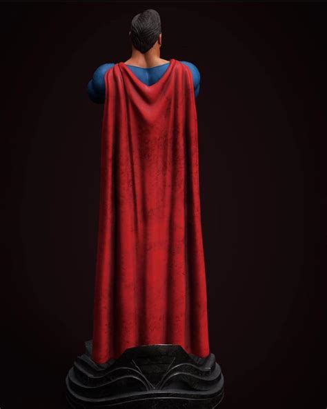 JIMSMASH ! ! !: AMAZING ALEX ROSS SUPERMAN STATUE - (UPDATED)