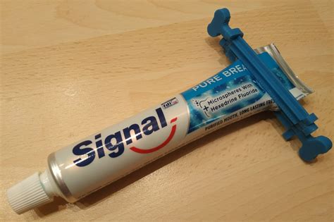 Toothpaste tube squeezer | Overview | Wikifactory