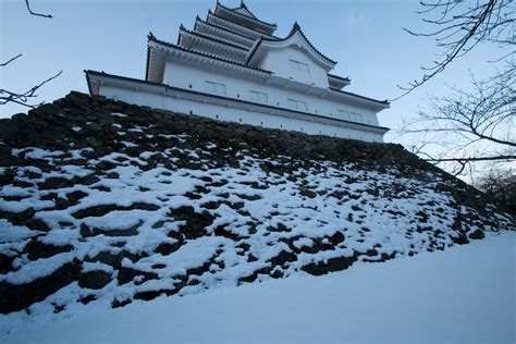 Aizu Wakamatsu Castle -White five-story main tower endured harsh battle ...