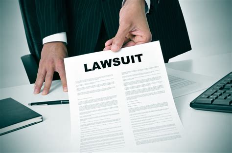 The meaning and symbolism of the word - «Lawsuit»