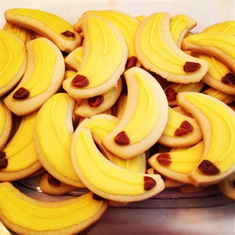 Banana shaped sugar cookies for monkey themed baby shower Baby Shower ...
