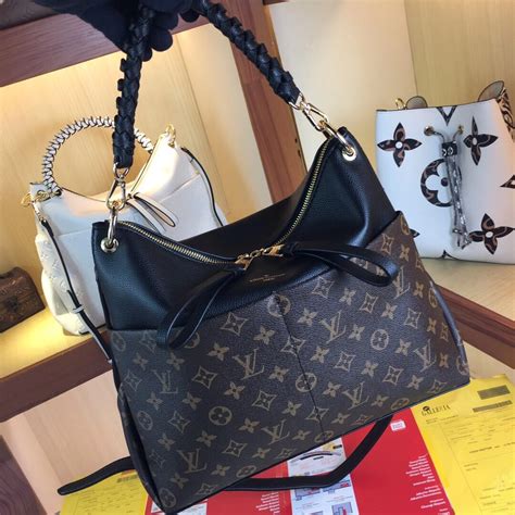 Louis Vuitton Bag Suppliers