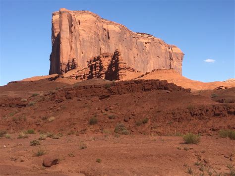 Hunts Mesa is picturesque; the tour was the low point of our trip. - Monument Valley Safari ...