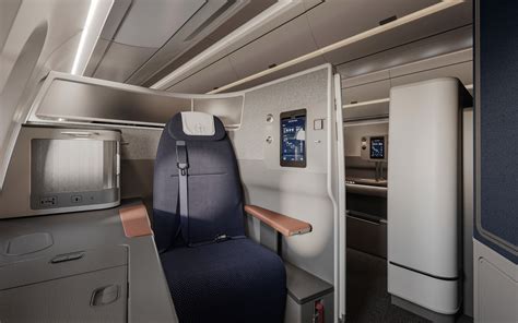 Lufthansa is offering the most personalised business class experience to date from 2024 | CN ...