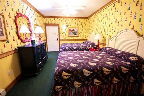 Our Rooms & Rates | Chippewa Hotel Waterfront on Mackinac Island