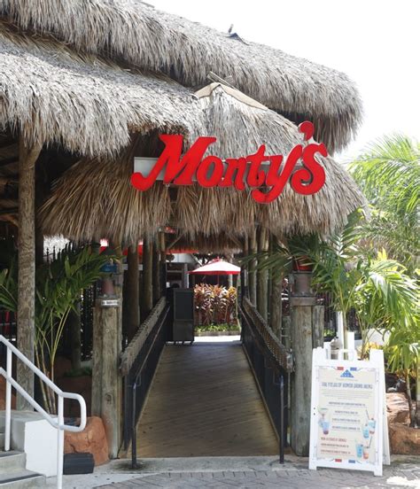 Monty's Coconut Grove Is Serving Brunch For The First Time Ever