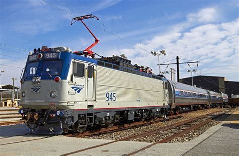 Amtrak says farewell to the AEM-7 | WTOP