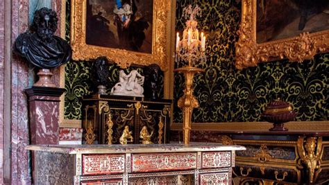 A Louis XIV Period Desk Returns... | Gazette Drouot